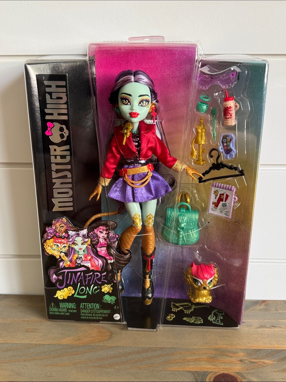 Mattel | NEW: Monster High: Jinafire Long Doll with Cloudy Dog and Accessories